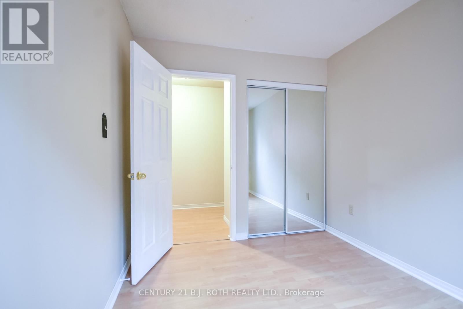 Upper - 51 MCDOUGALL DRIVE Image 20