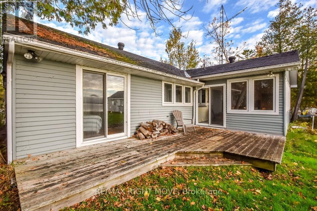 1467 CUNNINGHAM CRESCENT Image 47