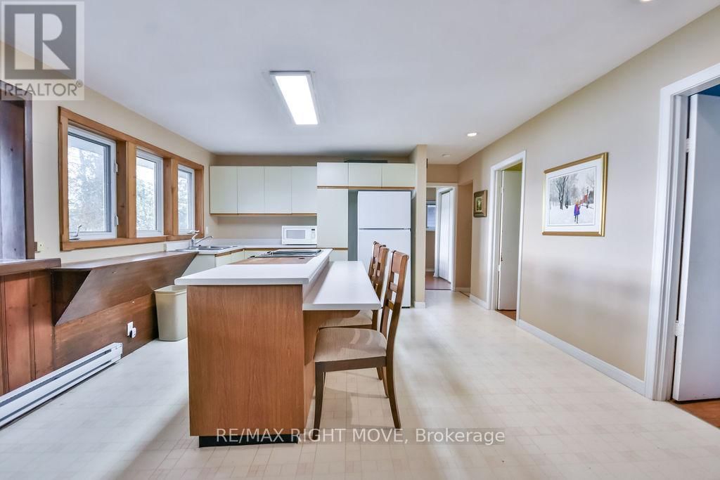 1467 CUNNINGHAM CRESCENT Image 8