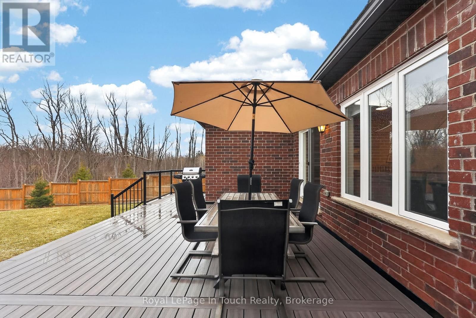 55 HUNTER AVENUE Image 24