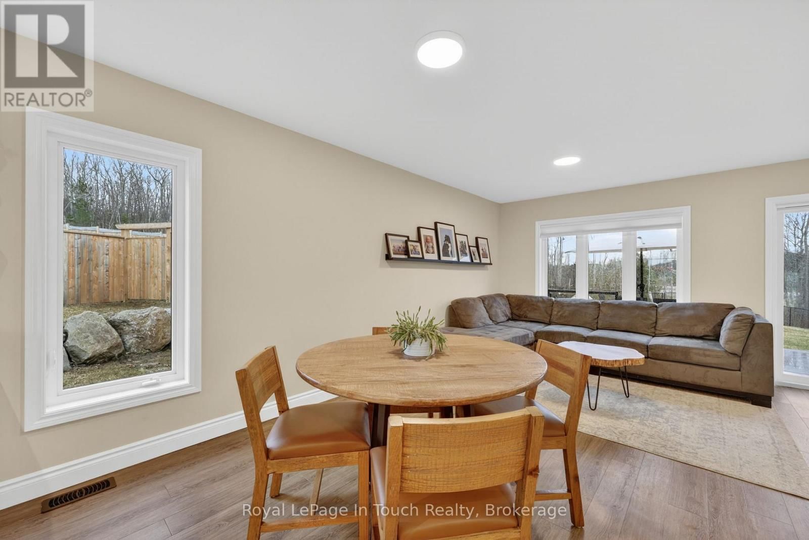 55 HUNTER AVENUE Image 9