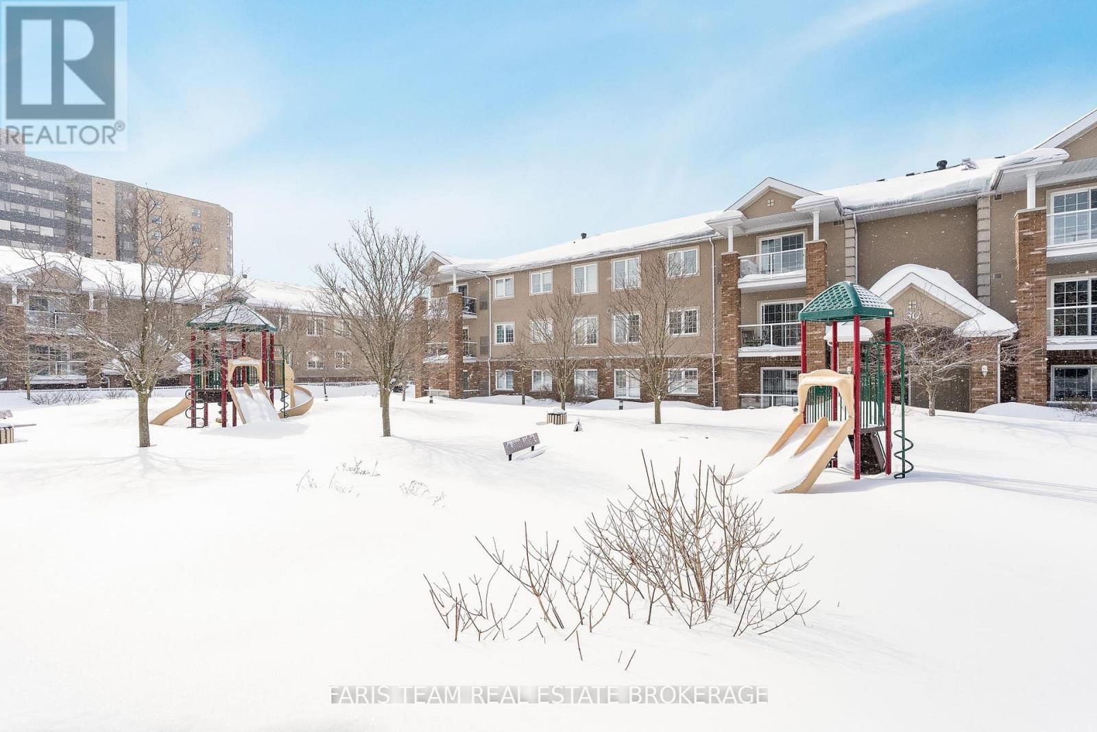 19 - 41 COULTER STREET Image 24