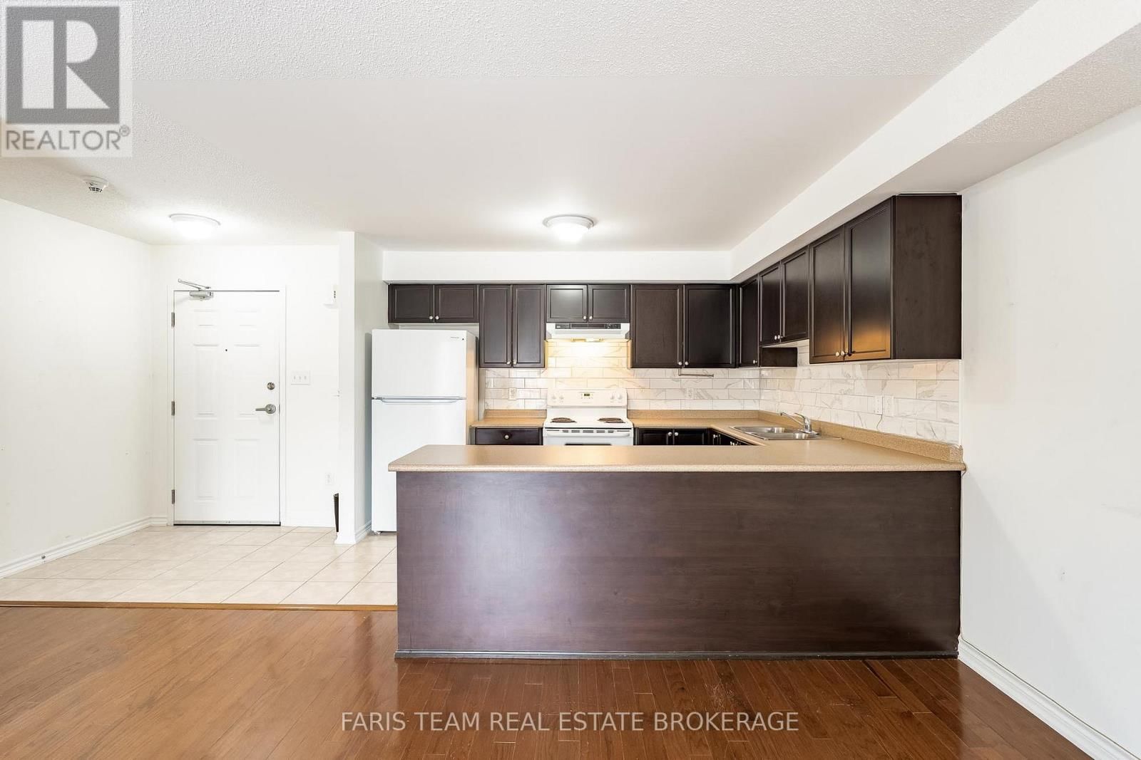 19 - 41 COULTER STREET Image 9