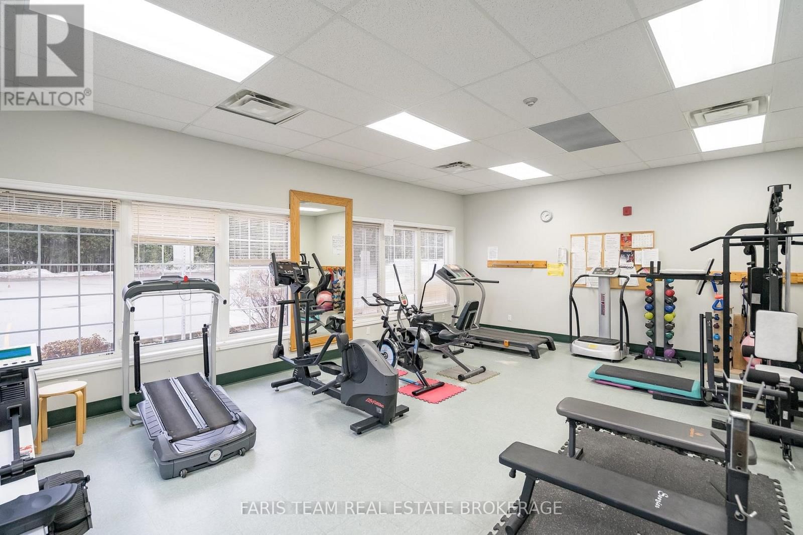 61 PENNSYLVANIA AVENUE Image 34