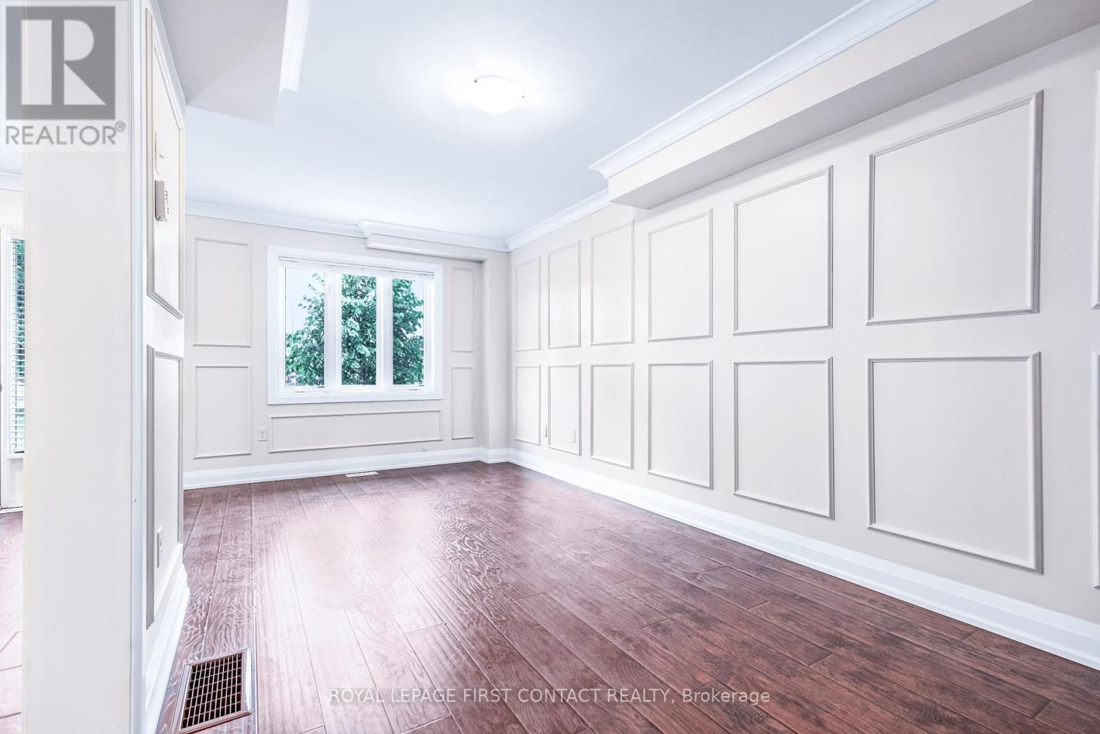 4 - 29 MADELAINE DRIVE Image 8