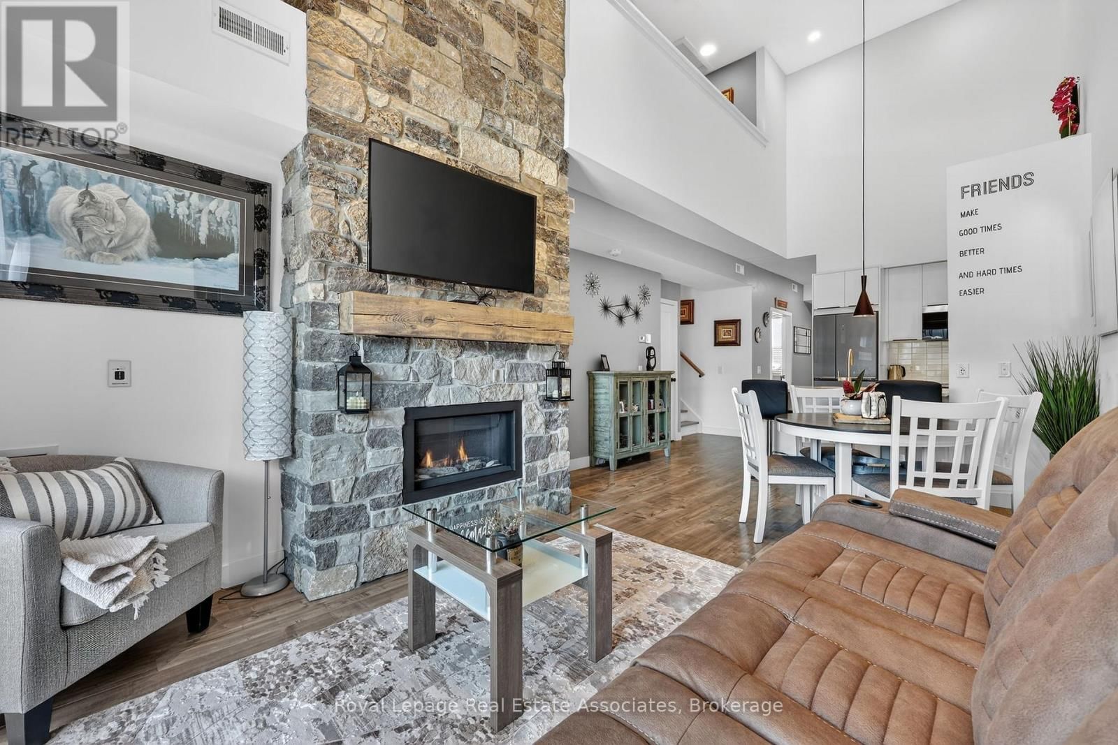 306 - 10 BEAUSOLEIL LANE Image 16