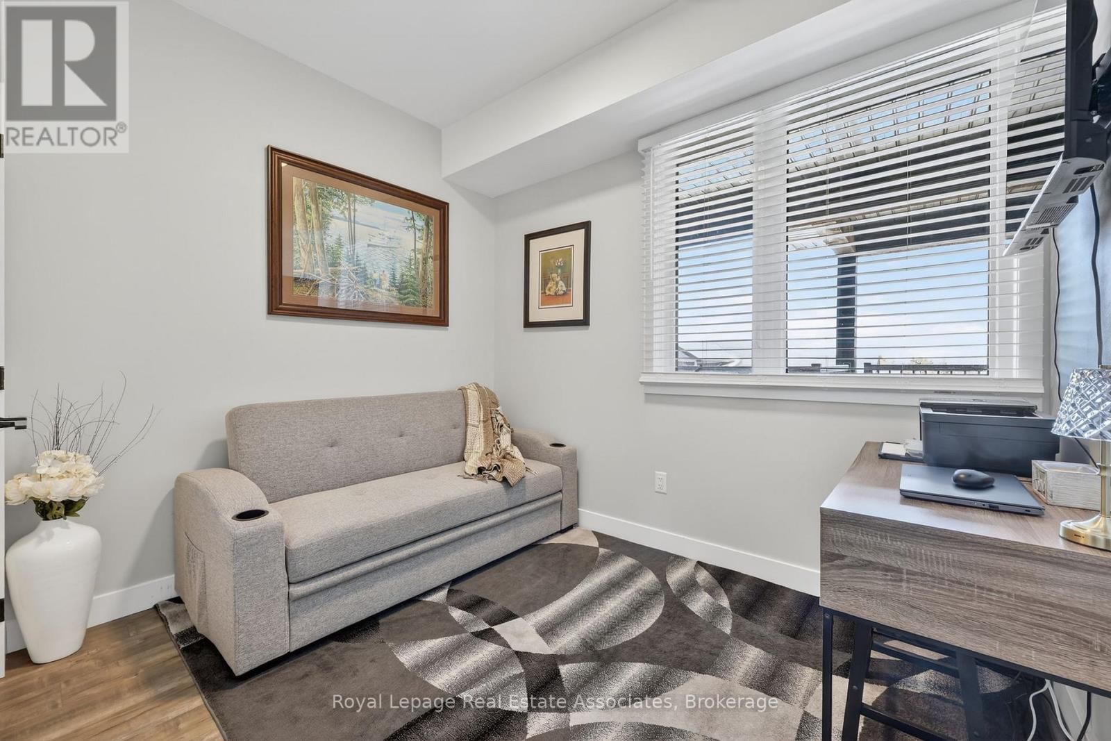 306 - 10 BEAUSOLEIL LANE Image 22