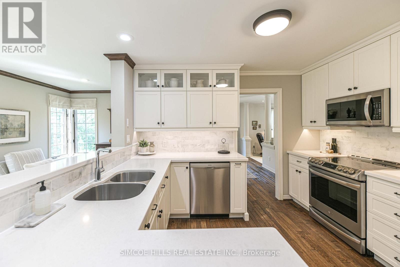 131 COURTLAND STREET Image 22