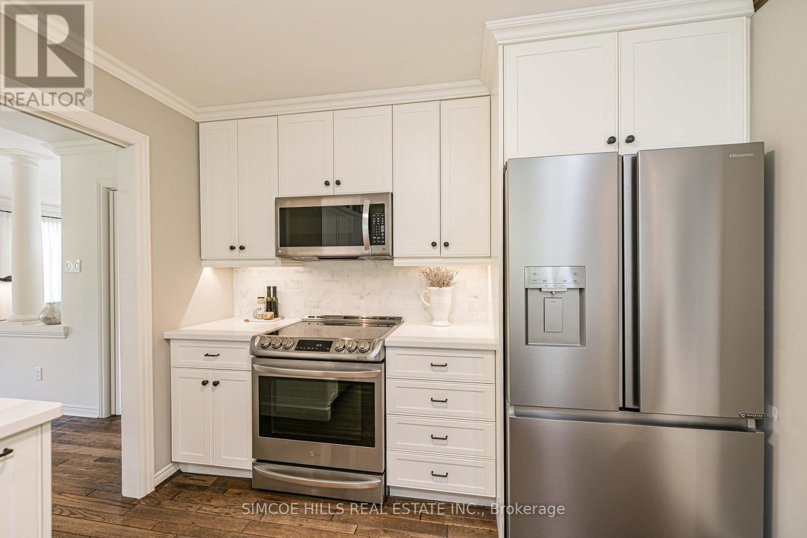 131 COURTLAND STREET Image 23