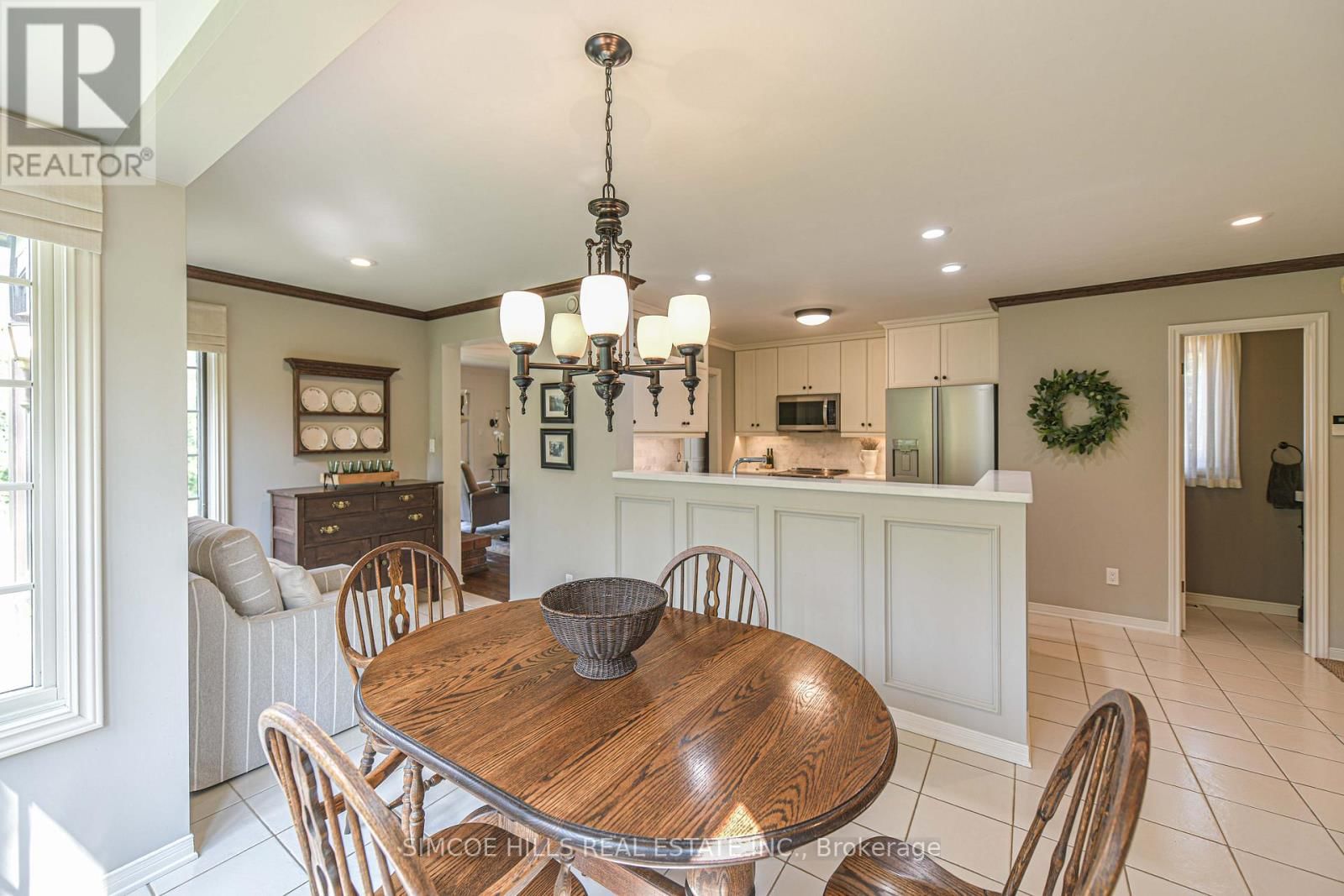 131 COURTLAND STREET Image 28