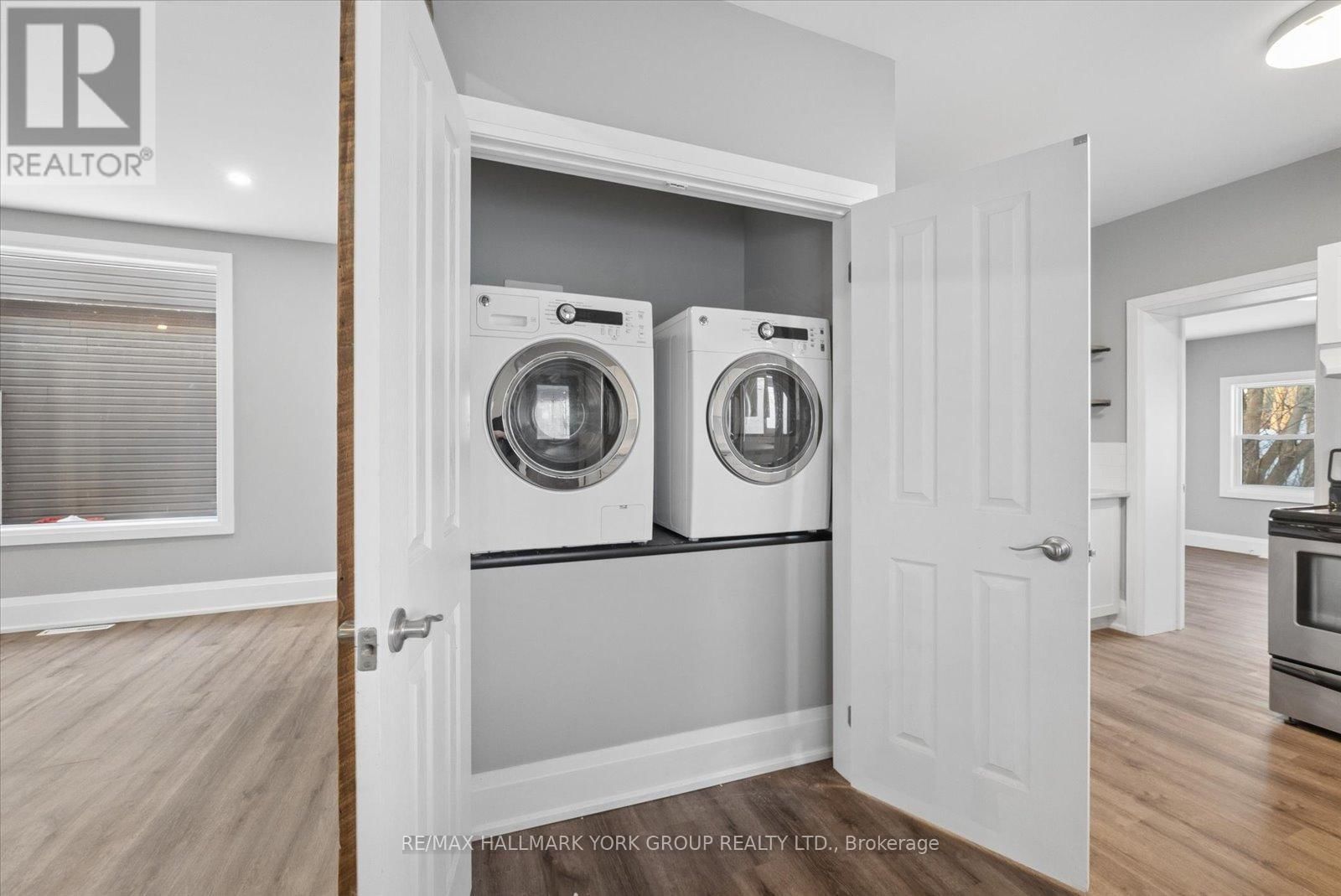 16 ALBERT STREET NORTH Image 34