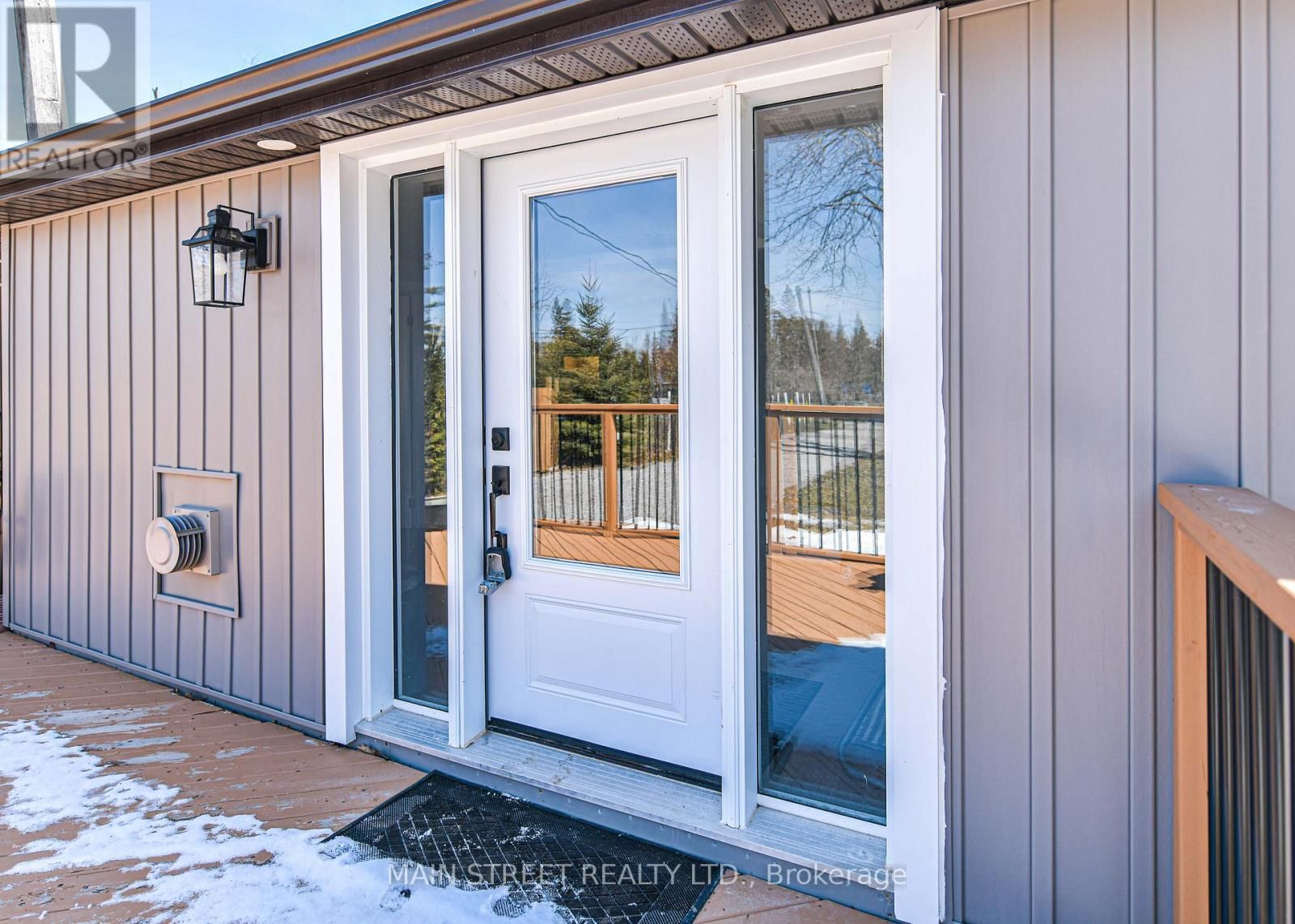 1079 SYLVAN  GLEN DRIVE Image 3