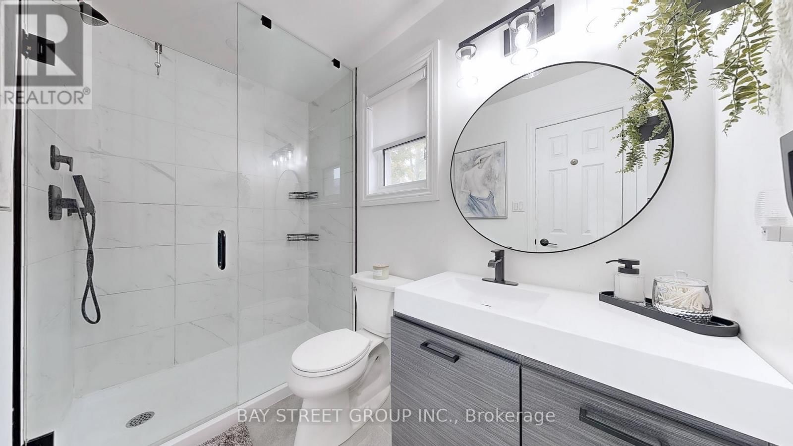 53 PRISCILLA'S PLACE Image 24