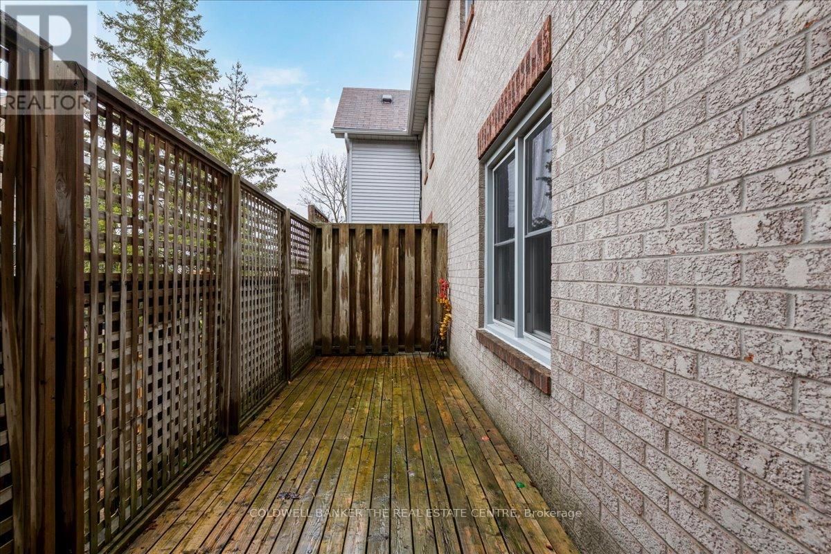 9 - 119 D'AMBROSIO DRIVE Image 6