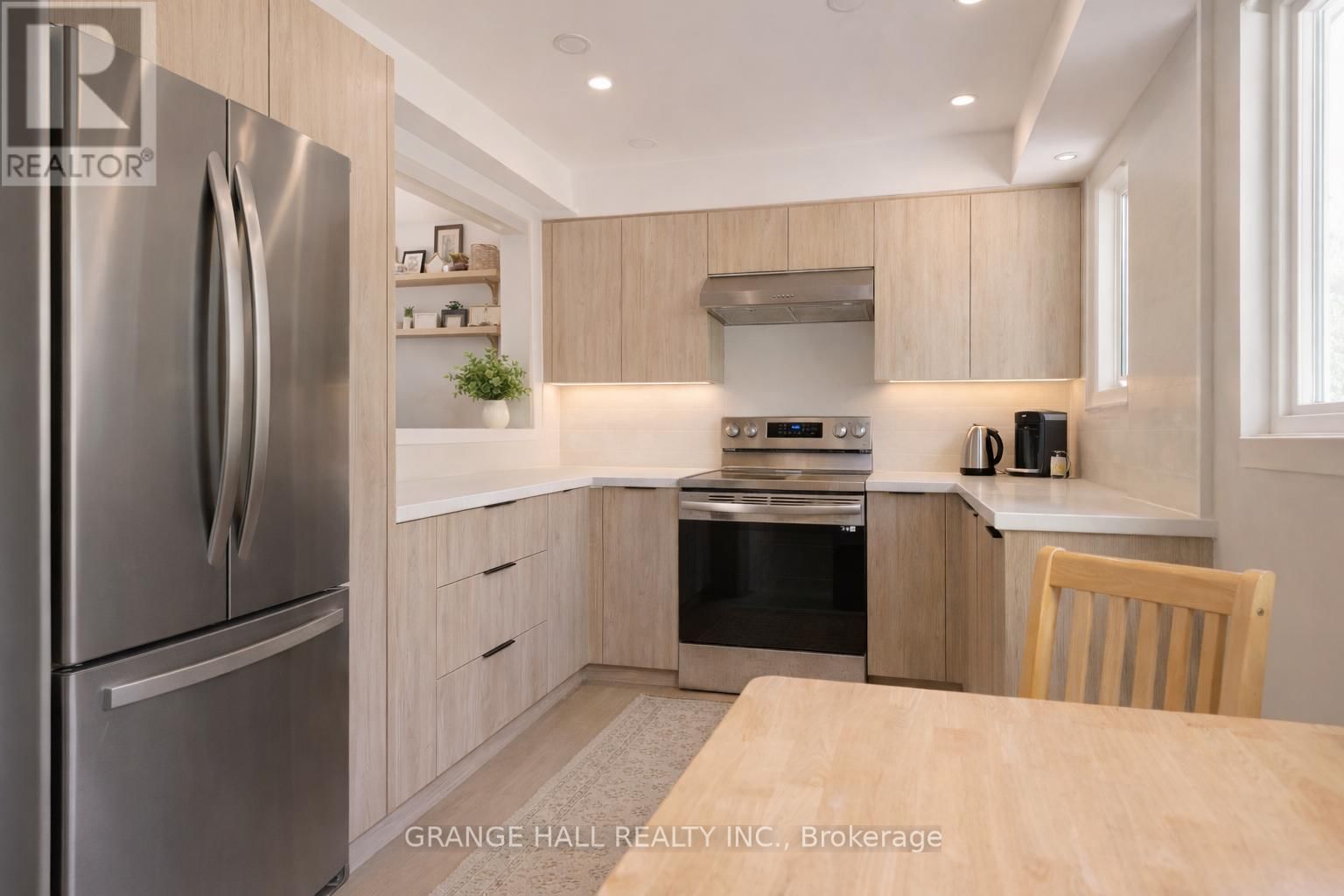 235 CANICE STREET Image 12