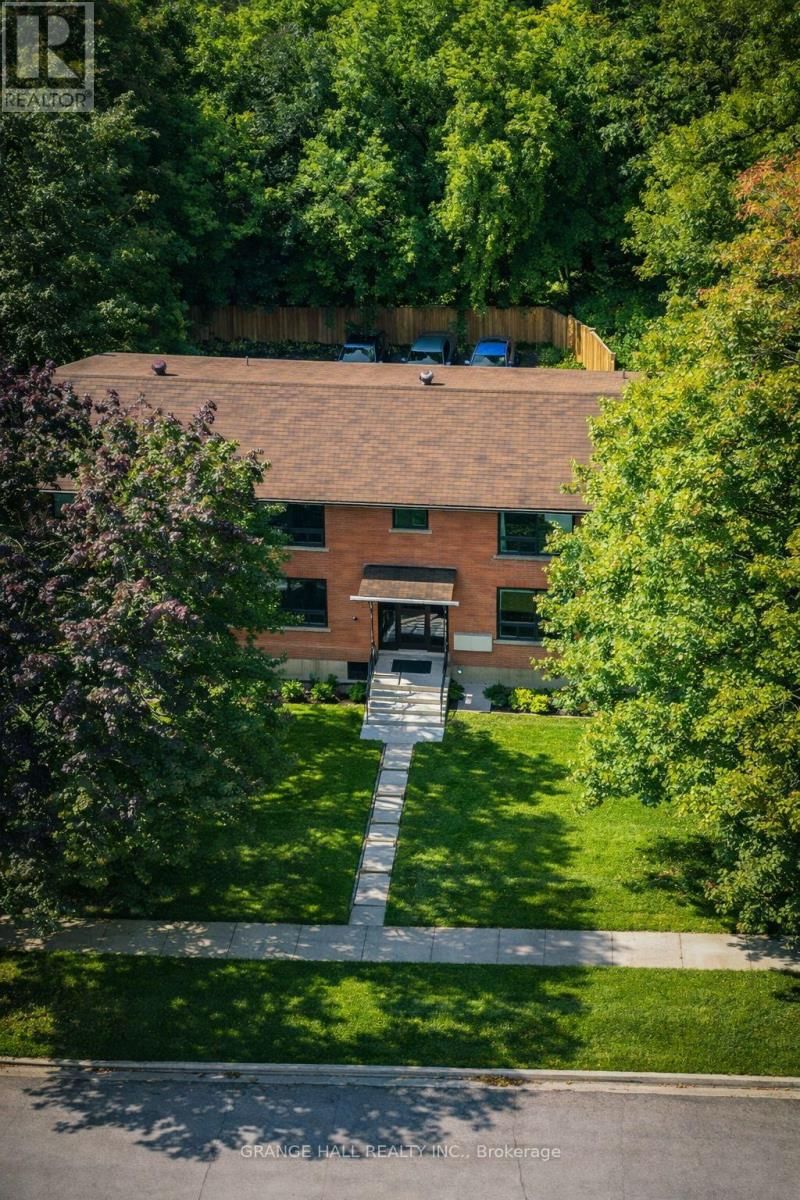 235 CANICE STREET Image 37