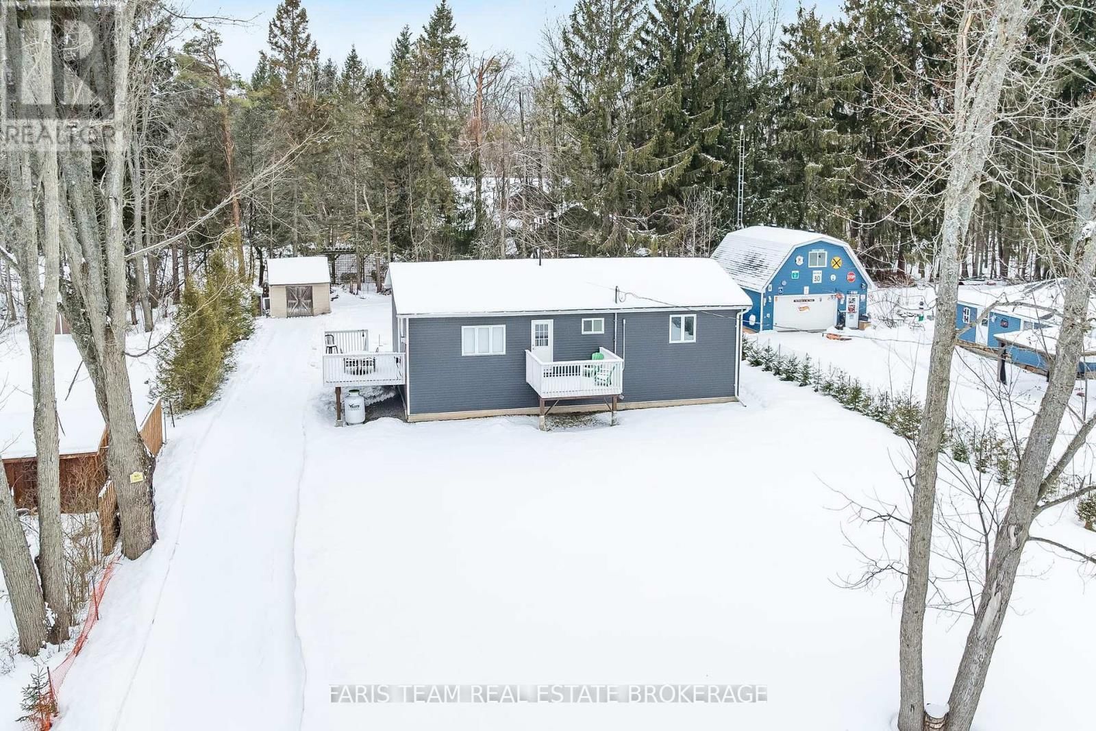 3554 JOHN STREET Image 2