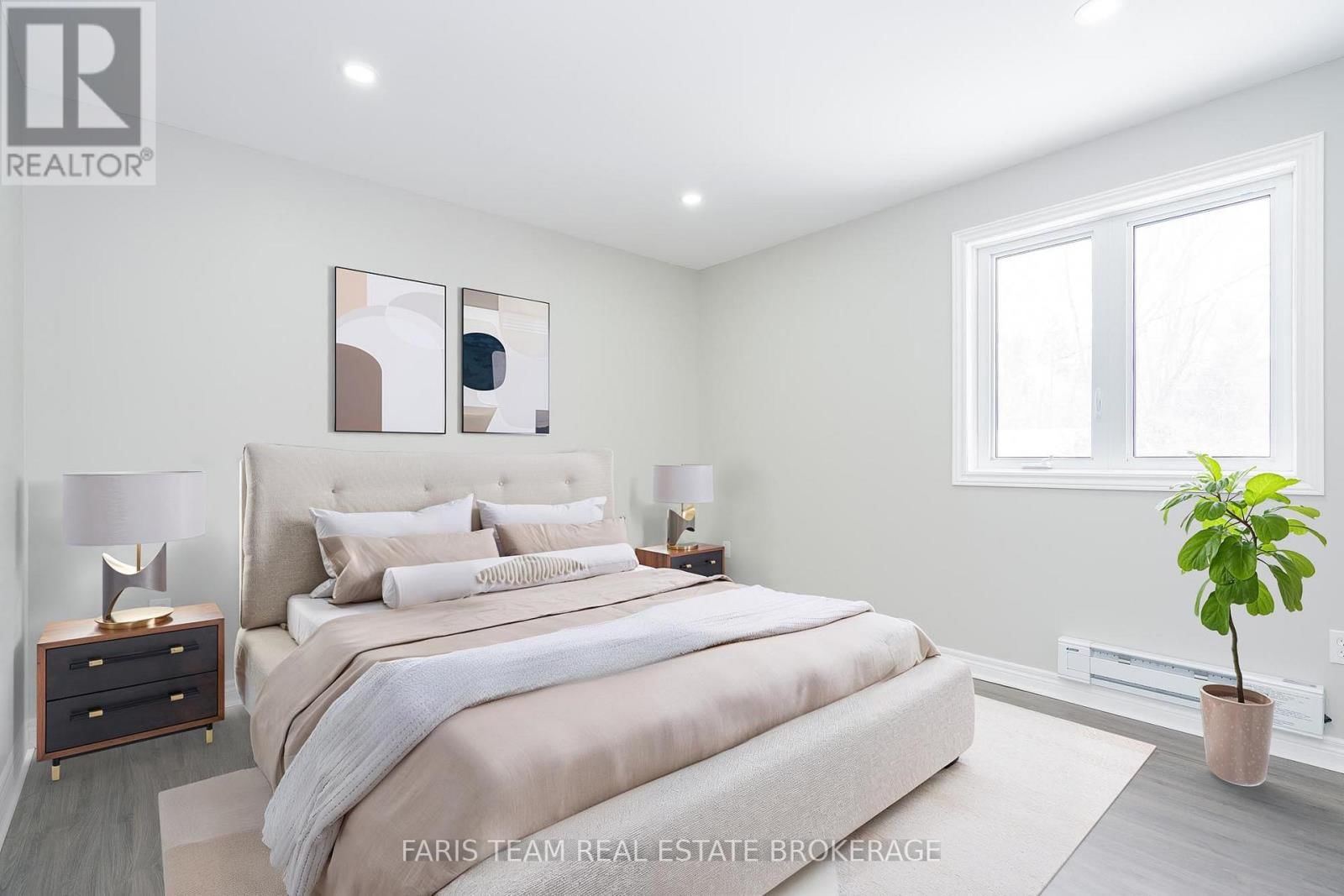 3554 JOHN STREET Image 20