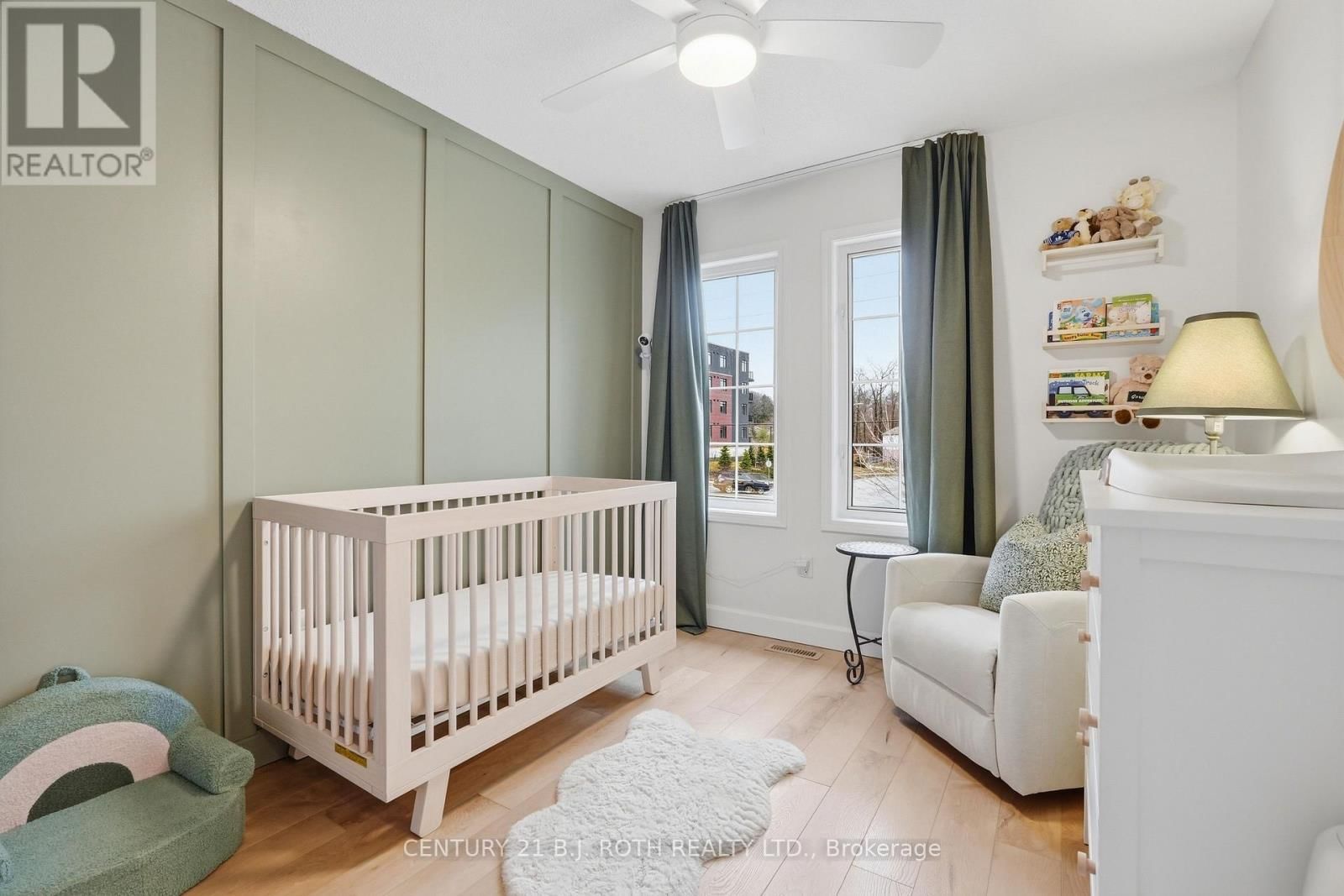 387 FERNDALE DRIVE SOUTH Image 13