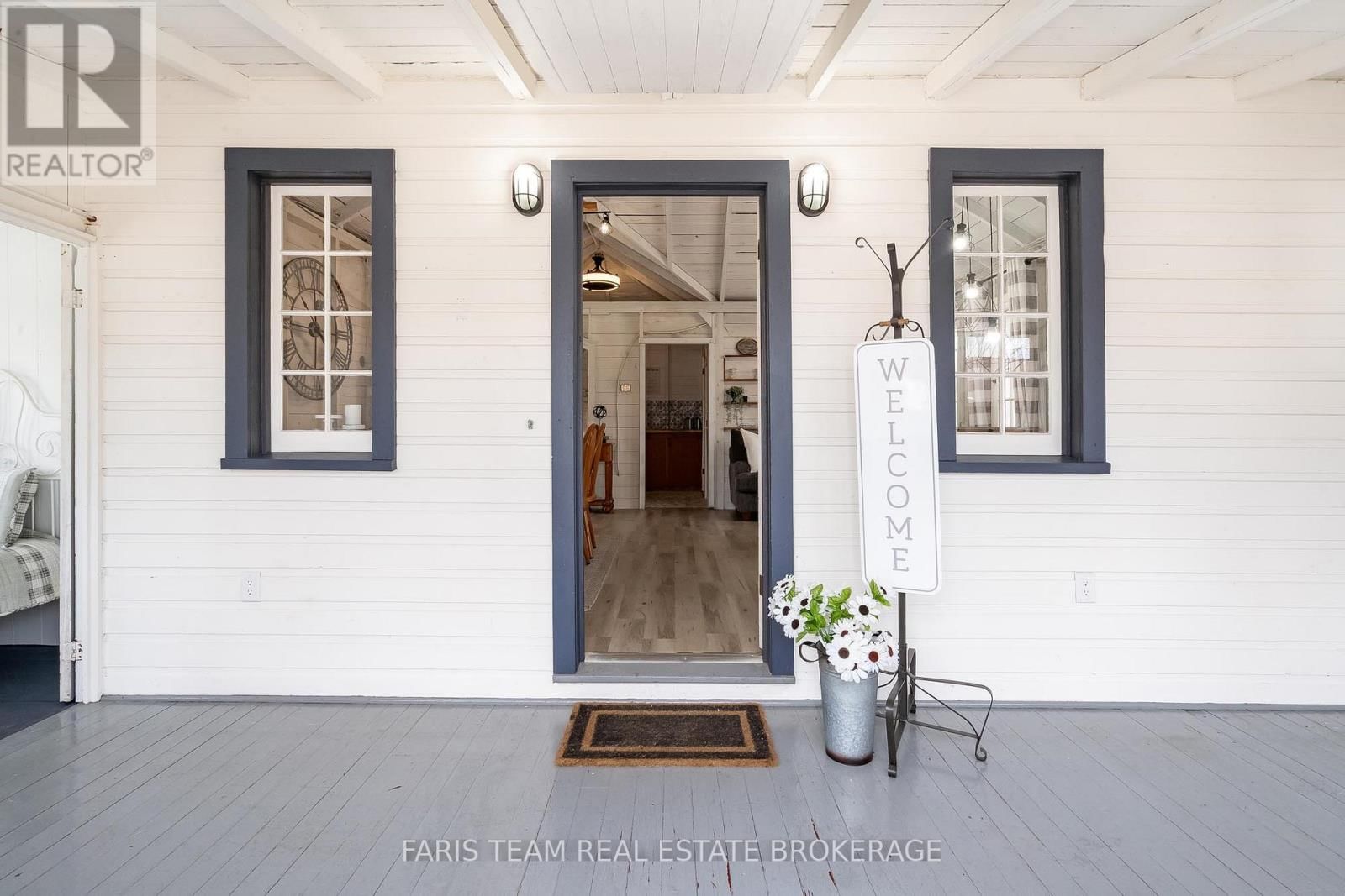 365 ROBINS POINT ROAD Image 3