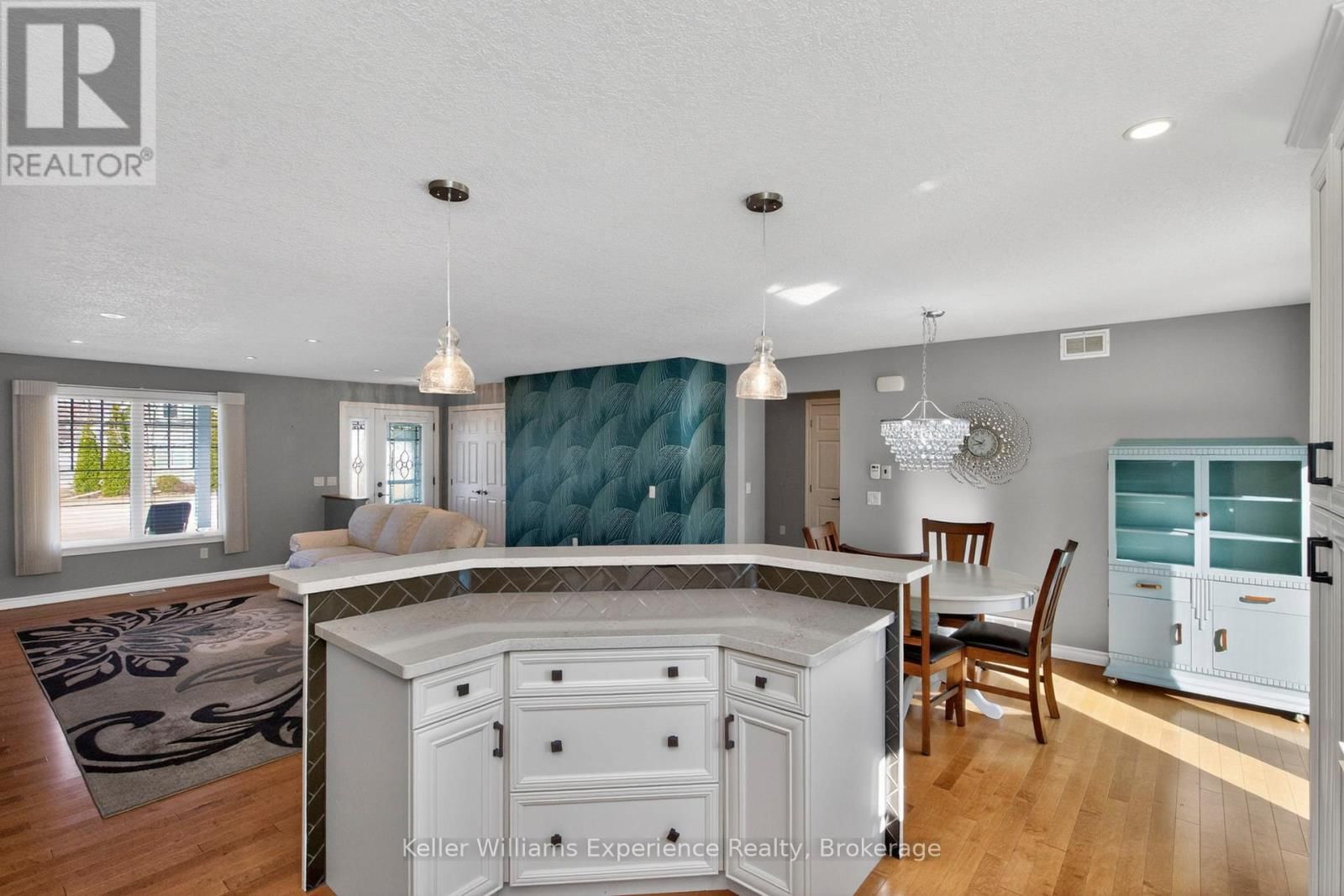 1 GIDLEY COURT Image 10