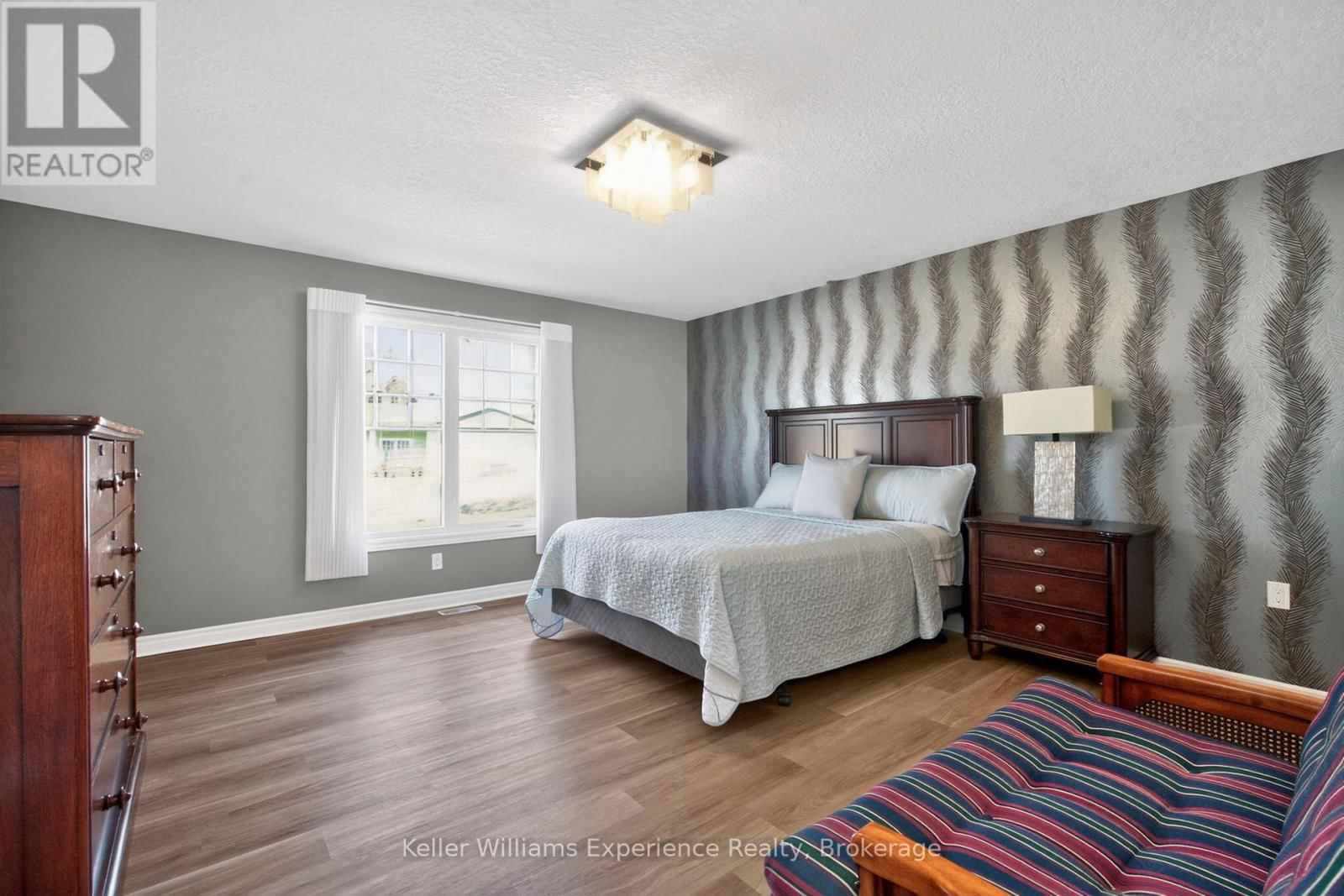 1 GIDLEY COURT Image 23