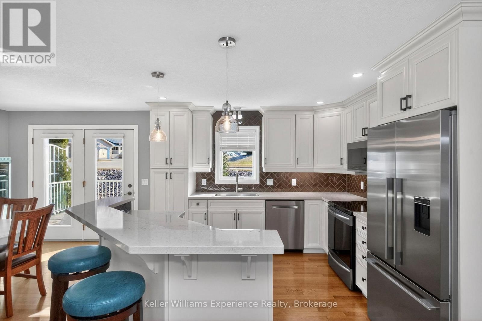 1 GIDLEY COURT Image 5