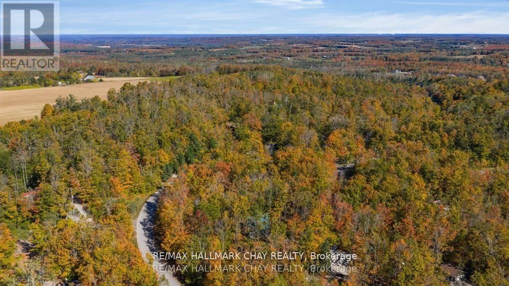 1 IROQUOIS RIDGE Image 34