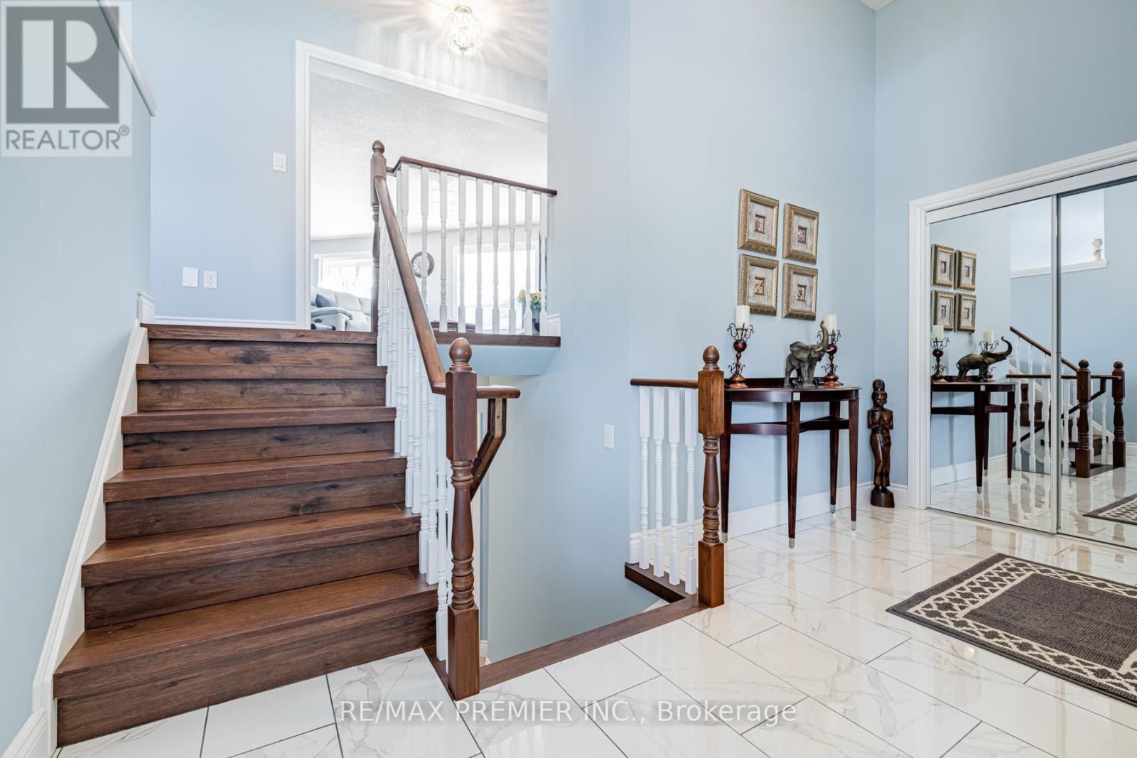 20 CRANBERRY HTS Image 8