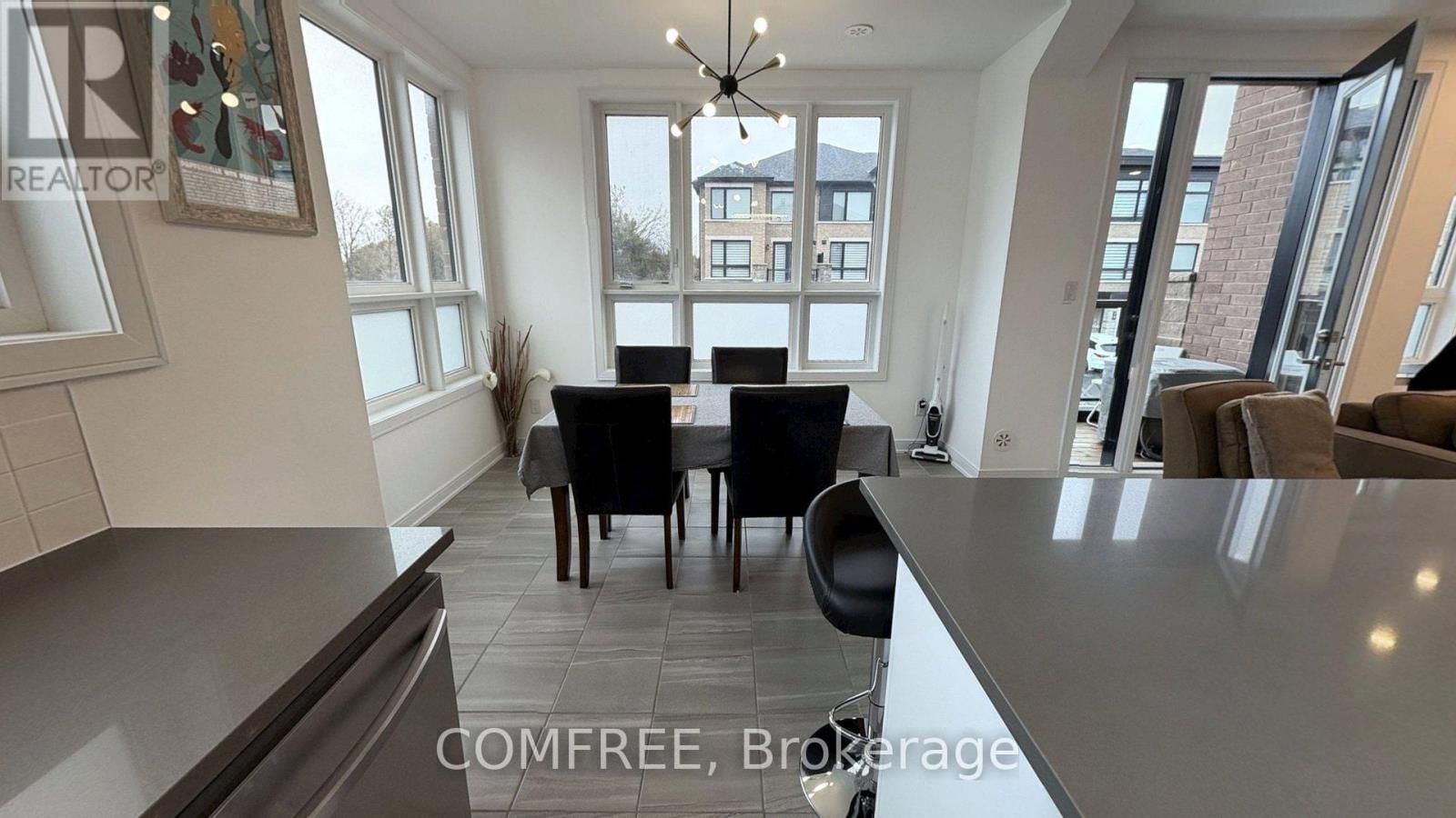 1 RED MAPLE LANE Image 8