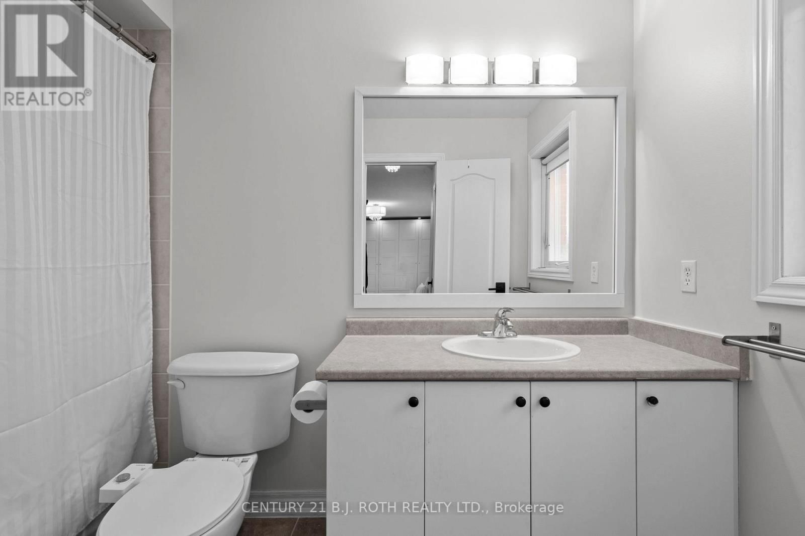 30 MEGAN CRESCENT Image 15