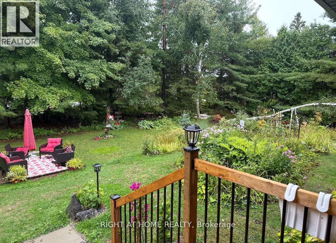 1628 WARMINSTER SIDEROAD Image 29