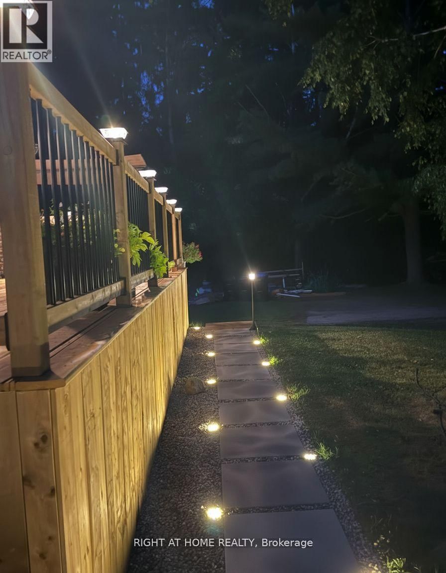 1628 WARMINSTER SIDEROAD Image 30