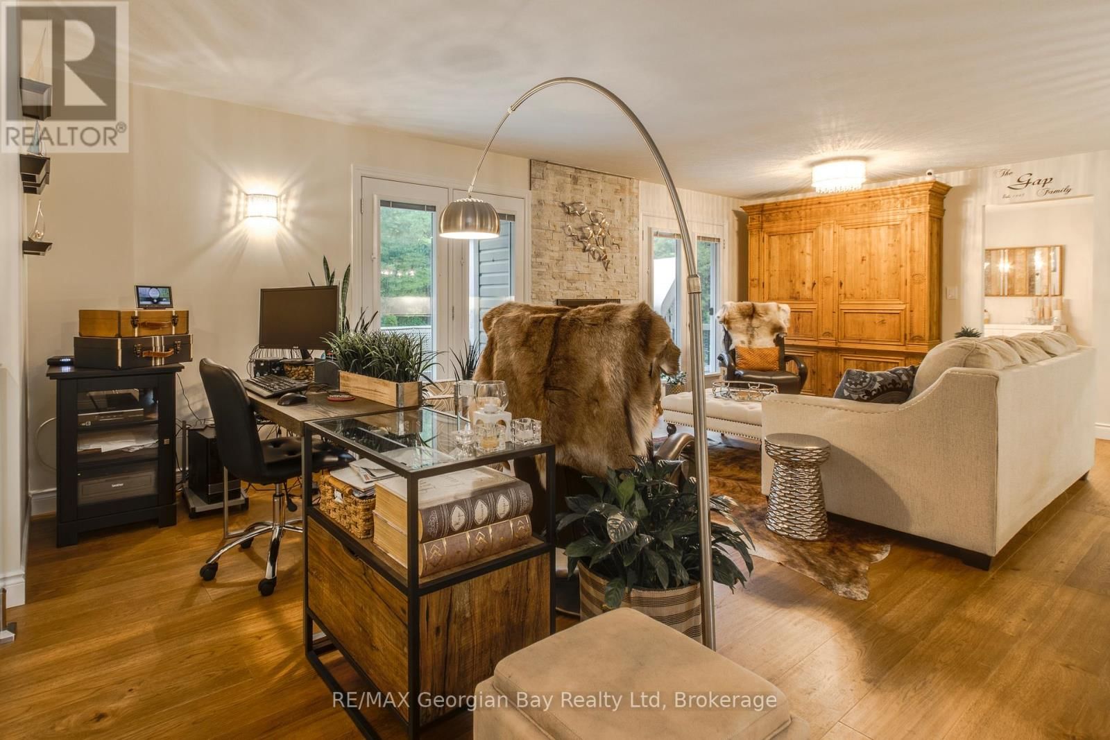 229 GILWOOD PARK DRIVE Image 17