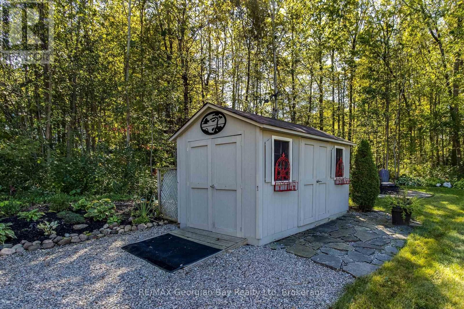 229 GILWOOD PARK DRIVE Image 41