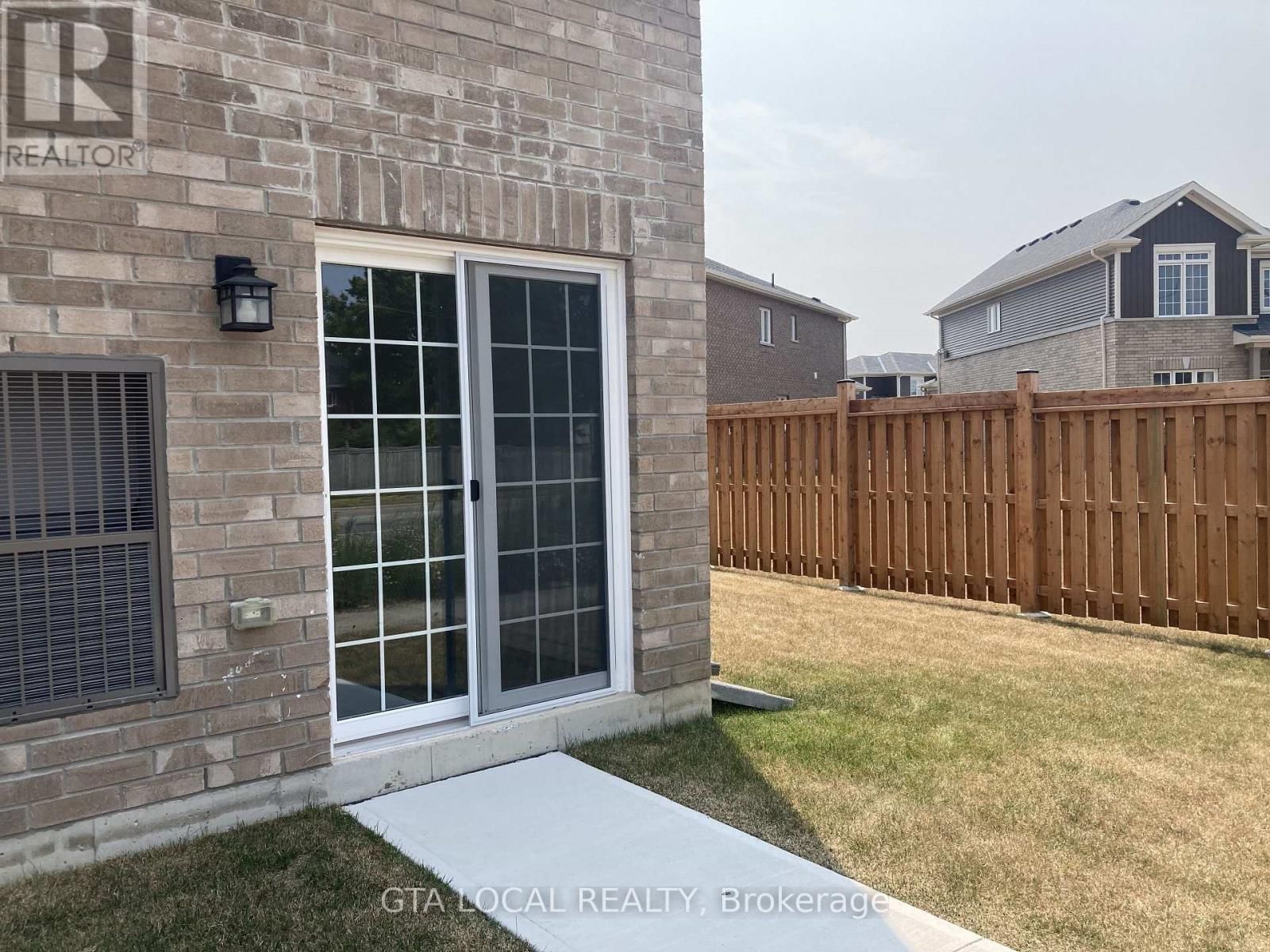 1 - 31 PUMPKIN CORNER CRESCENT Image 12