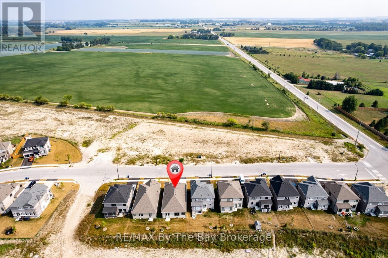 15 UNION BOULEVARD Image 39