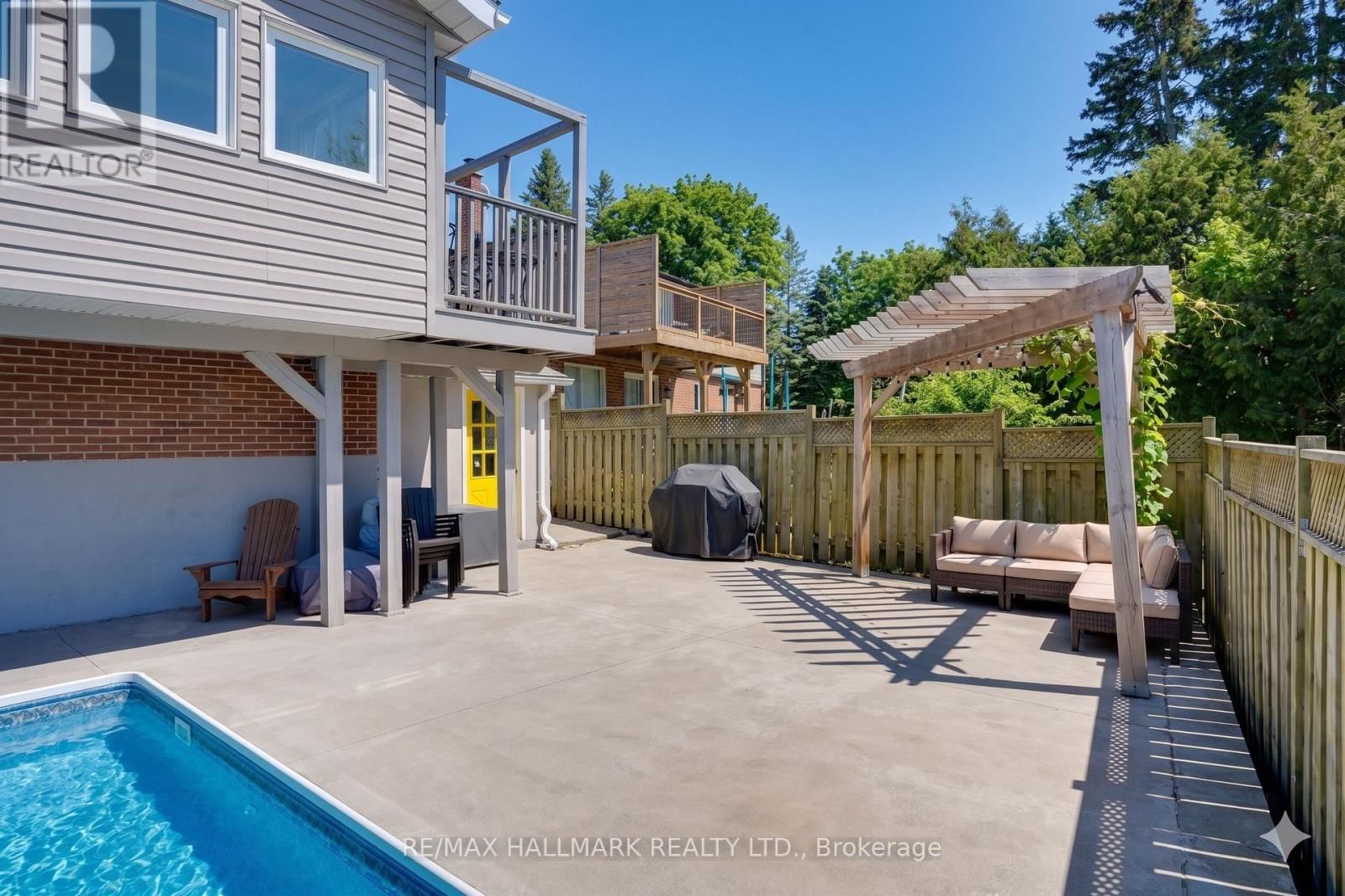 28 JANE CRESCENT Image 36