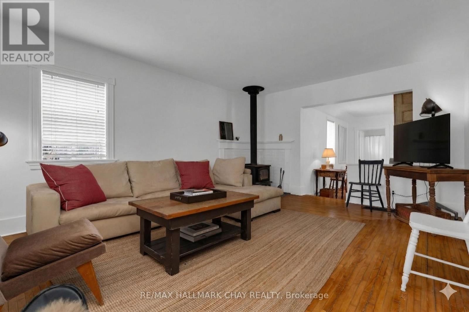 8997 COUNTY ROAD 9 Image 13