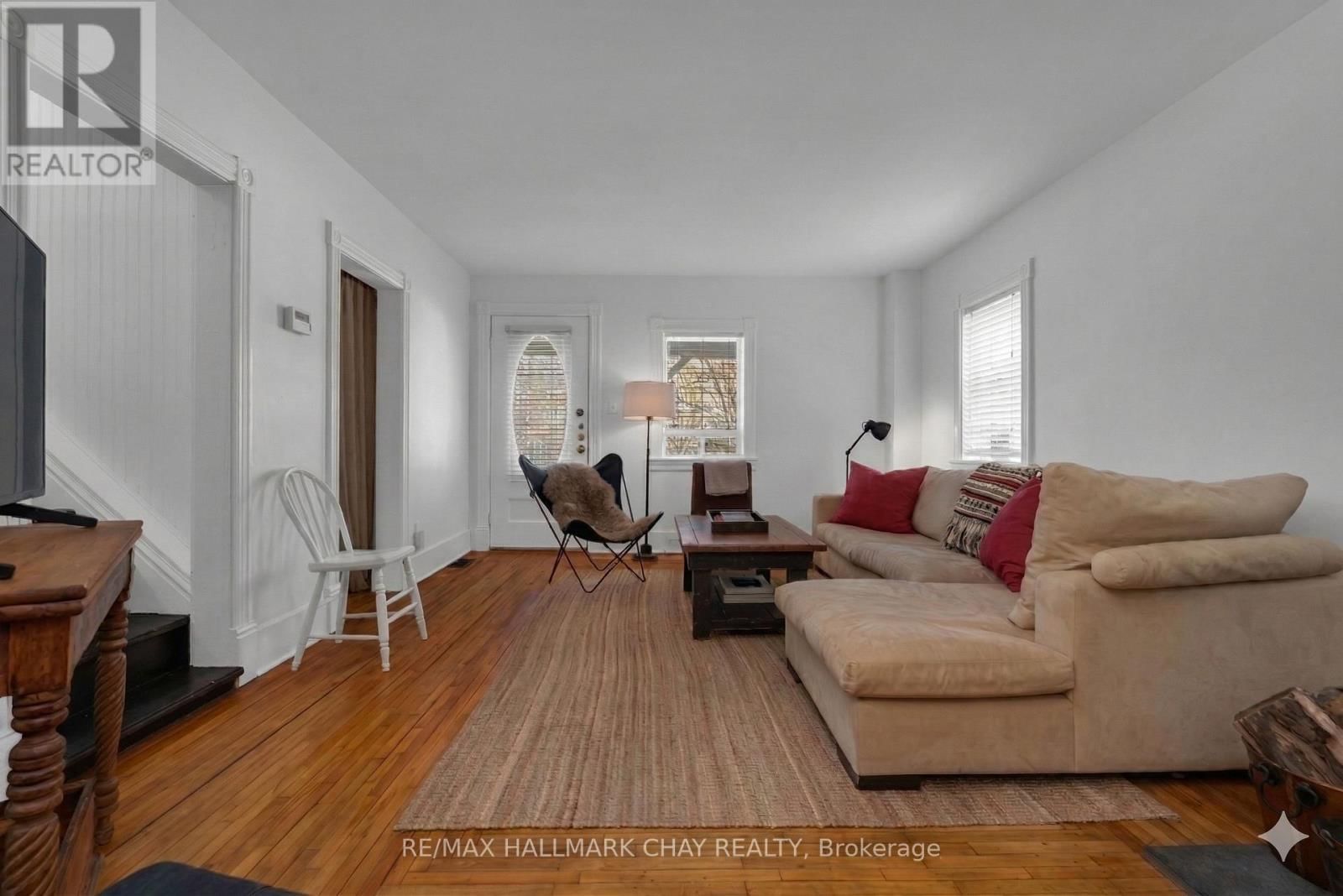 8997 COUNTY ROAD 9 Image 14