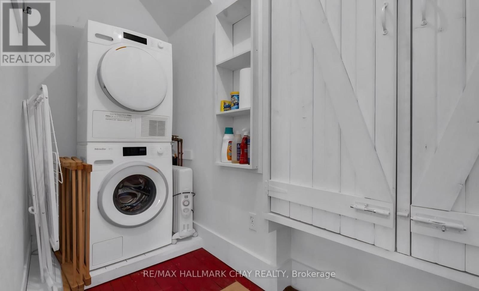 8997 COUNTY ROAD 9 Image 19