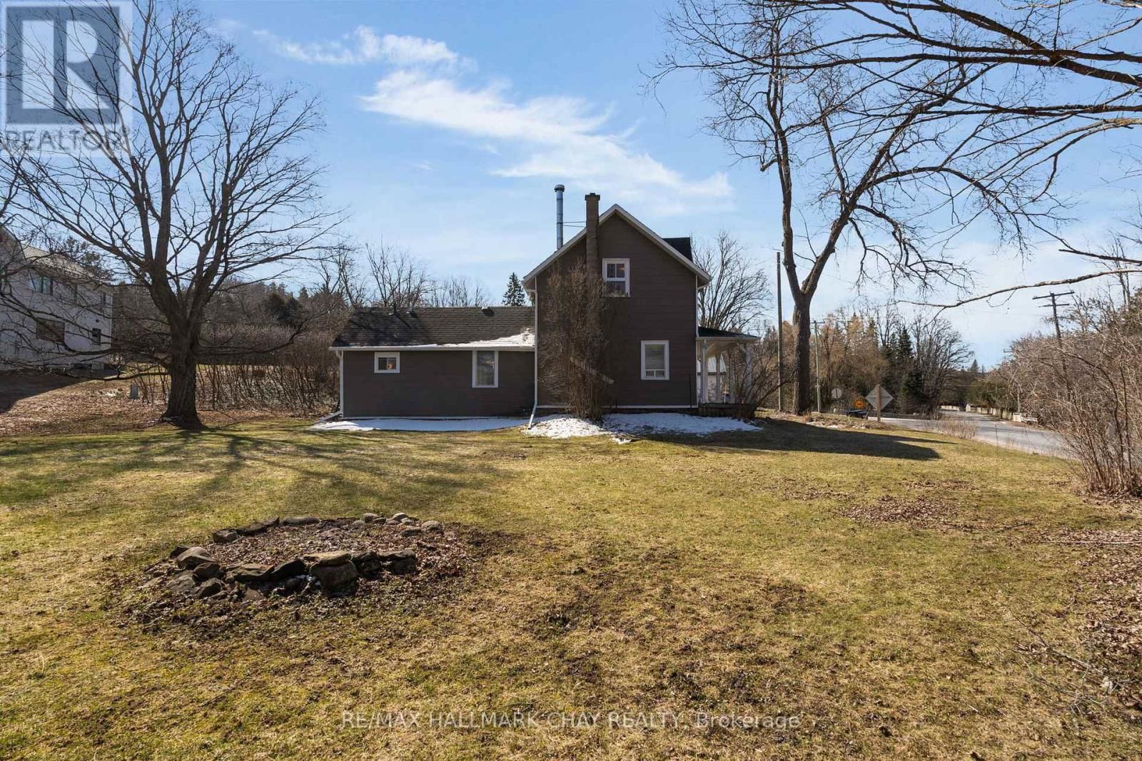 8997 COUNTY ROAD 9 Image 23