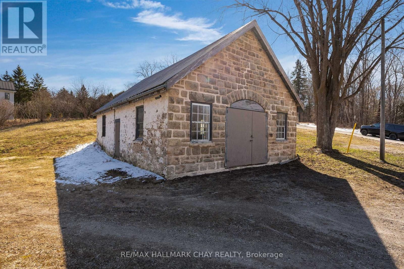 8997 COUNTY ROAD 9 Image 5