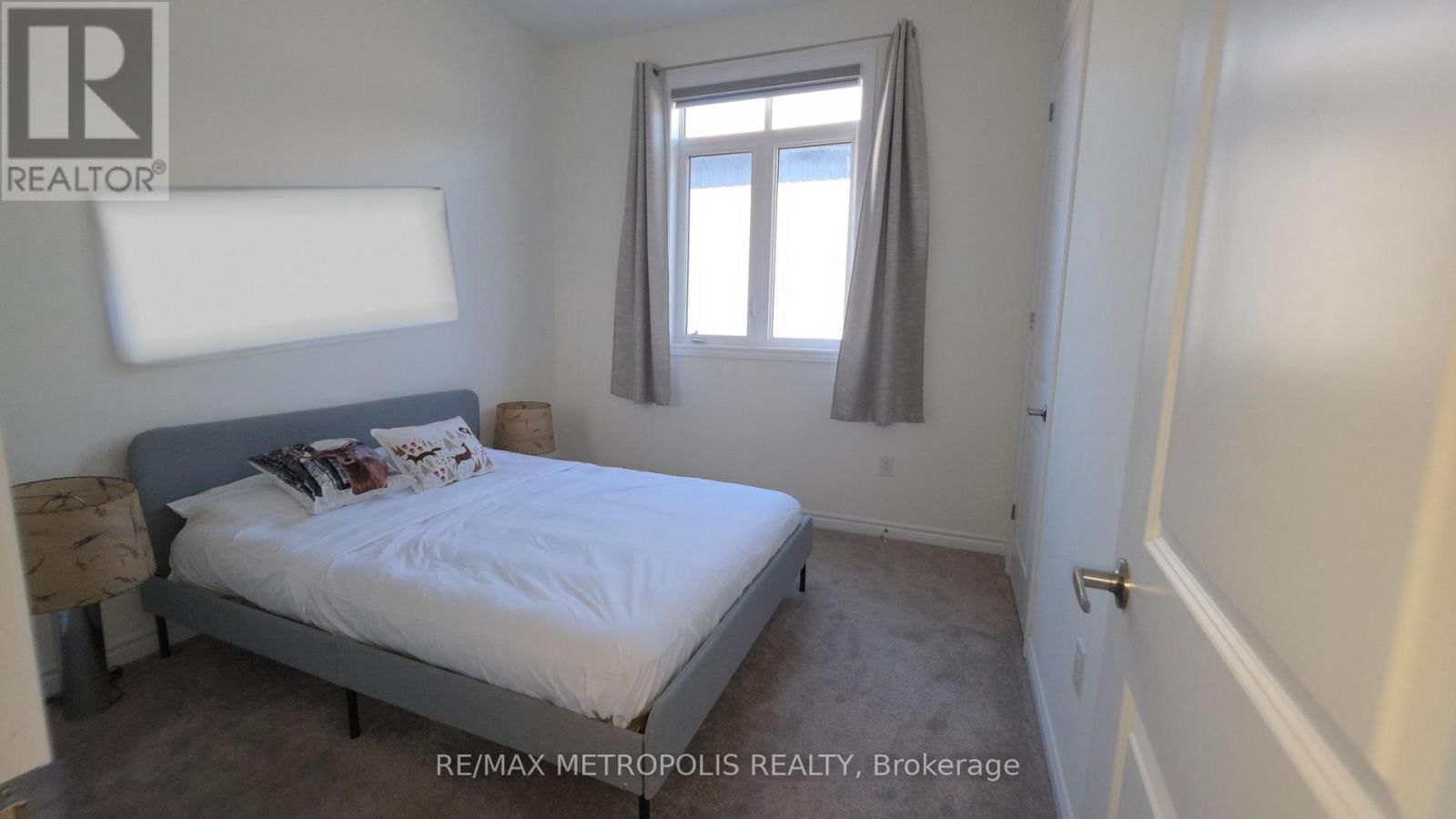 298 RAMBLEWOOD DRIVE Image 10