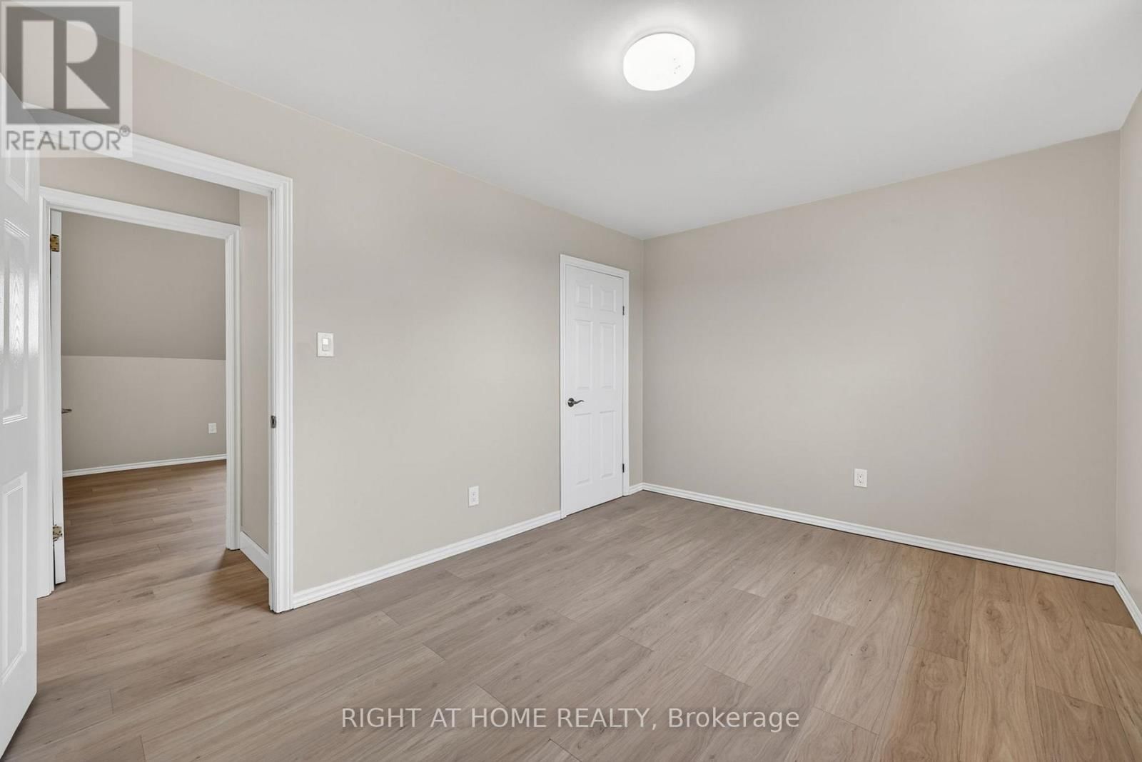 6435 12/13 STAYNER SIDEROAD Image 27