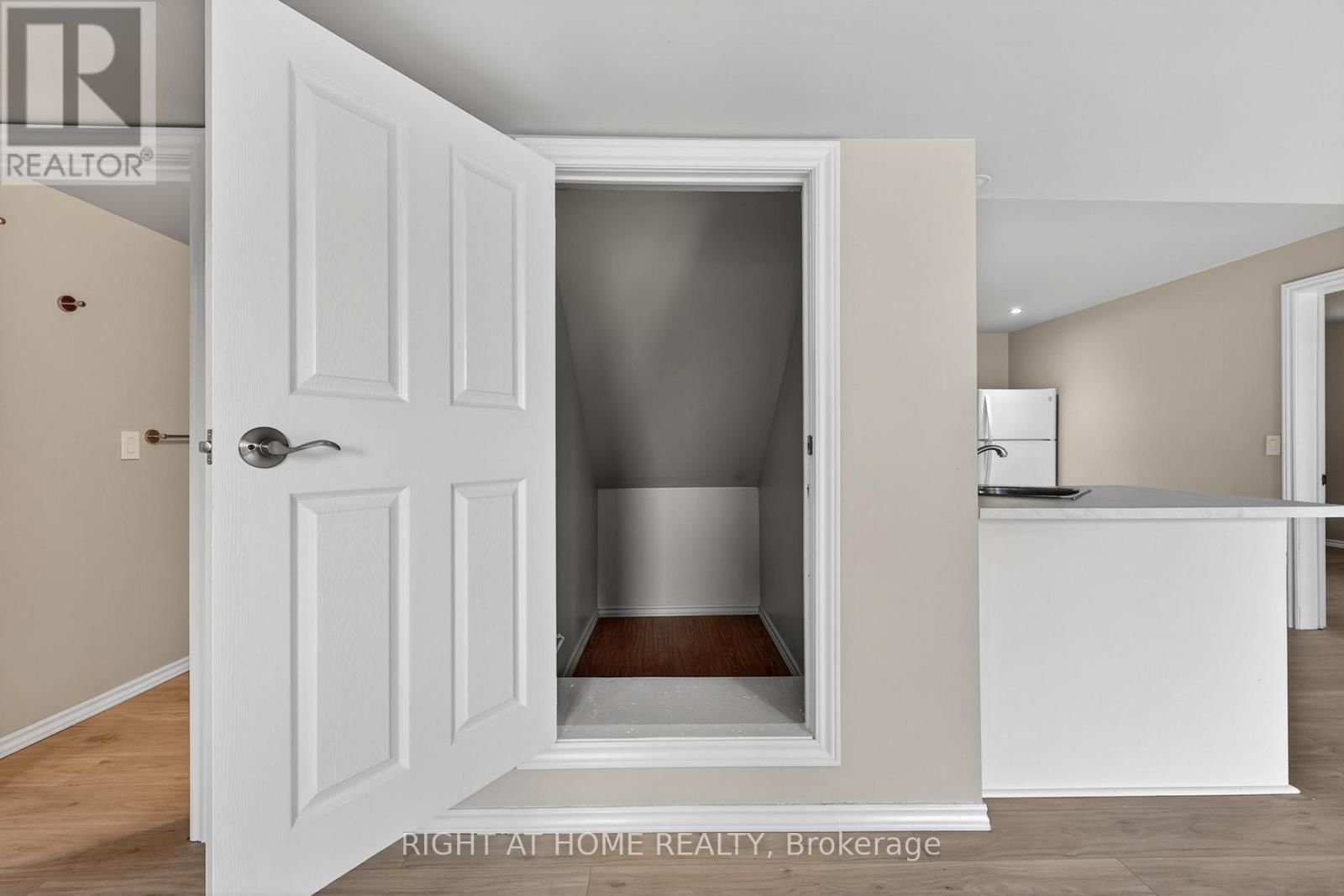 6435 12/13 STAYNER SIDEROAD Image 41