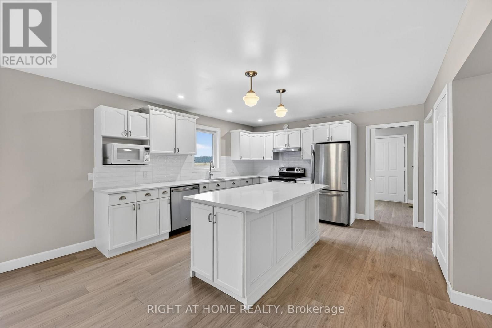 6435 12/13 STAYNER SIDEROAD Image 6