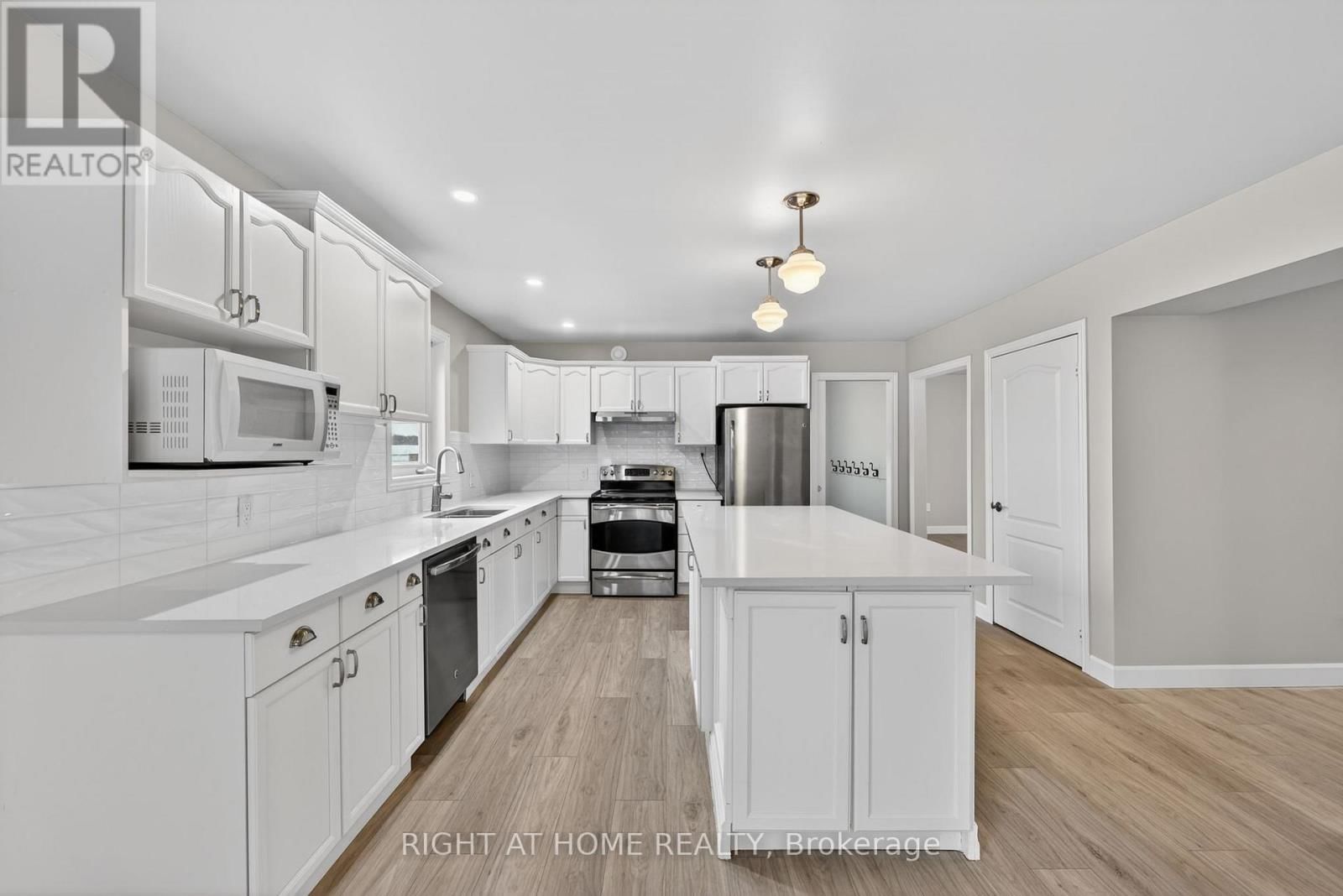 6435 12/13 STAYNER SIDEROAD Image 7