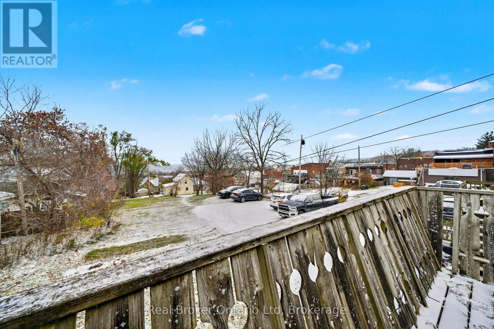 A - 7 ROBERT STREET WEST Image 25