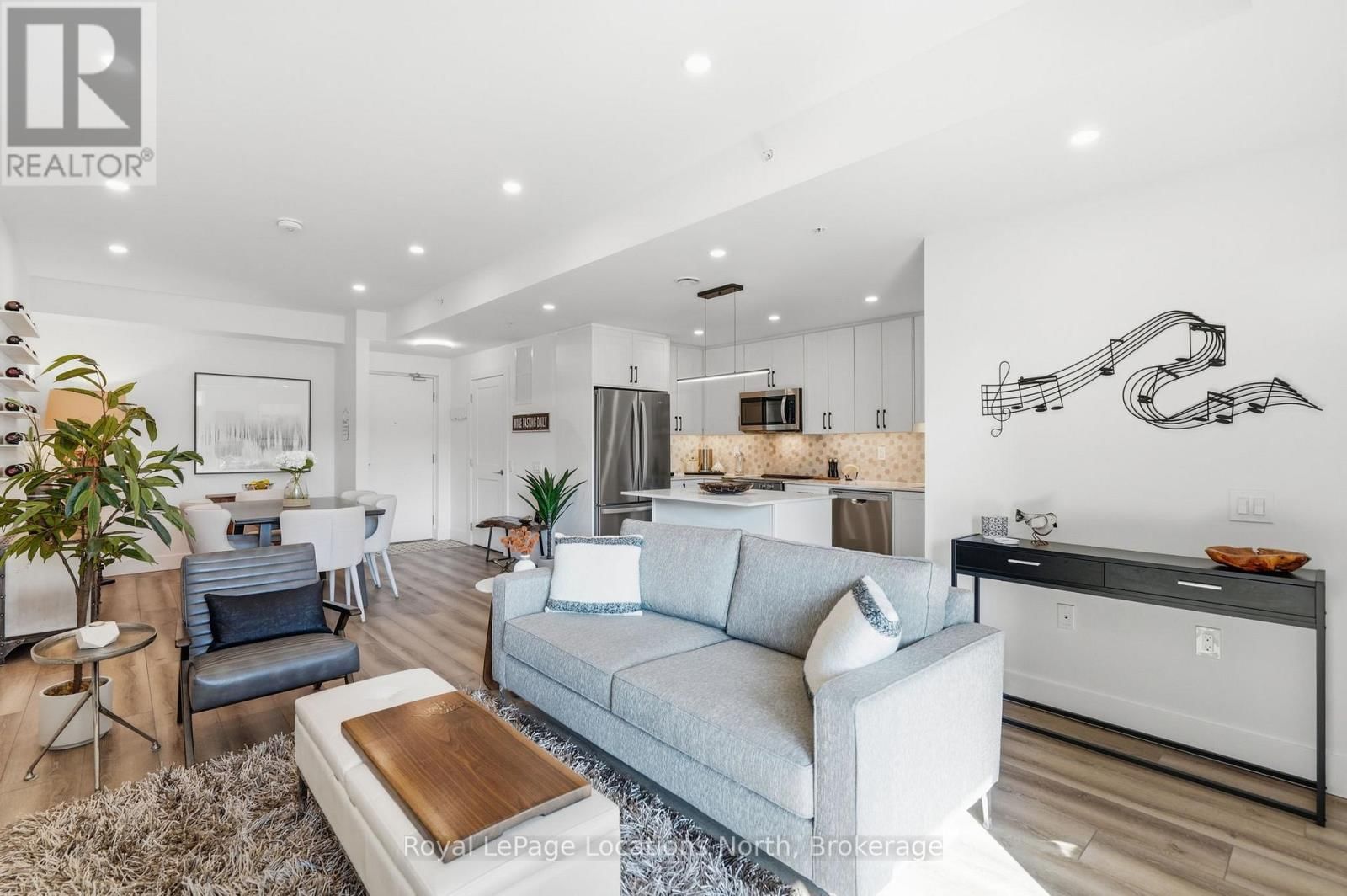 125 - 4 KIMBERLY LANE Image 12